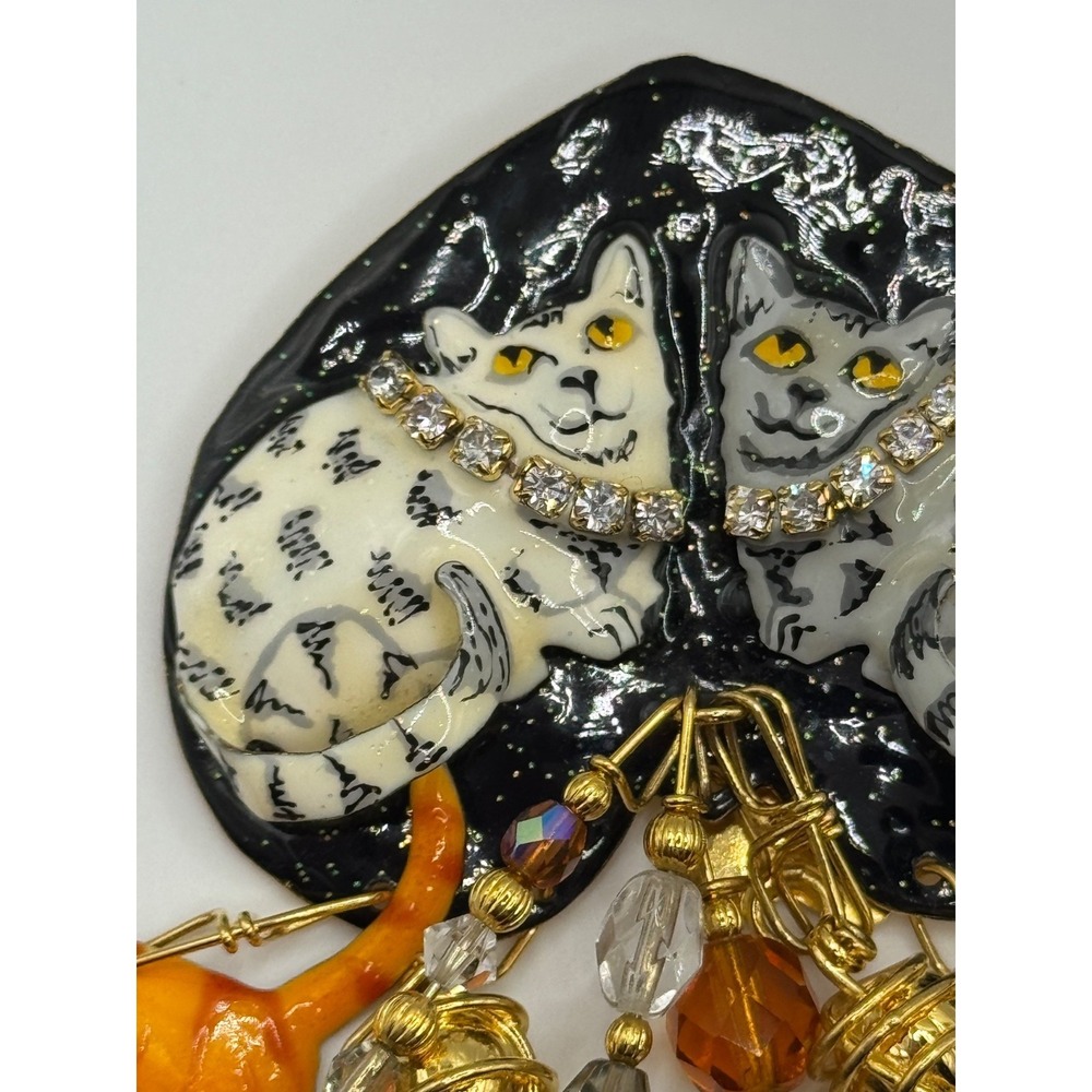Lunch At The Ritz Cat Rhinestone Enamel Dangle Brooch - Picture 4 of 13